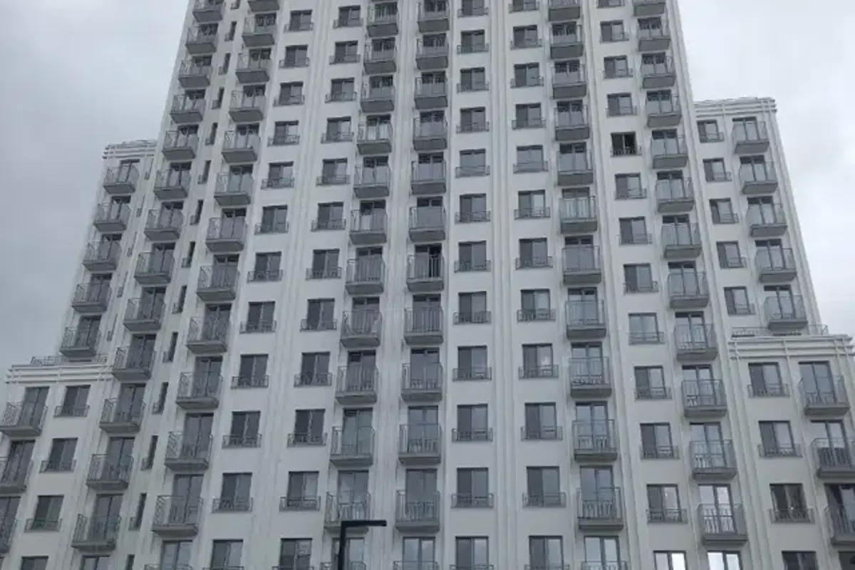 Жилой дом  г. Тюмень, р-н Комаровский, ул. Геннадия Райкова, д. 19 - Тюменская Область, Г. Тюмень, Район Комаровский, Ул. Геннадия Райкова, Д. 19. 5