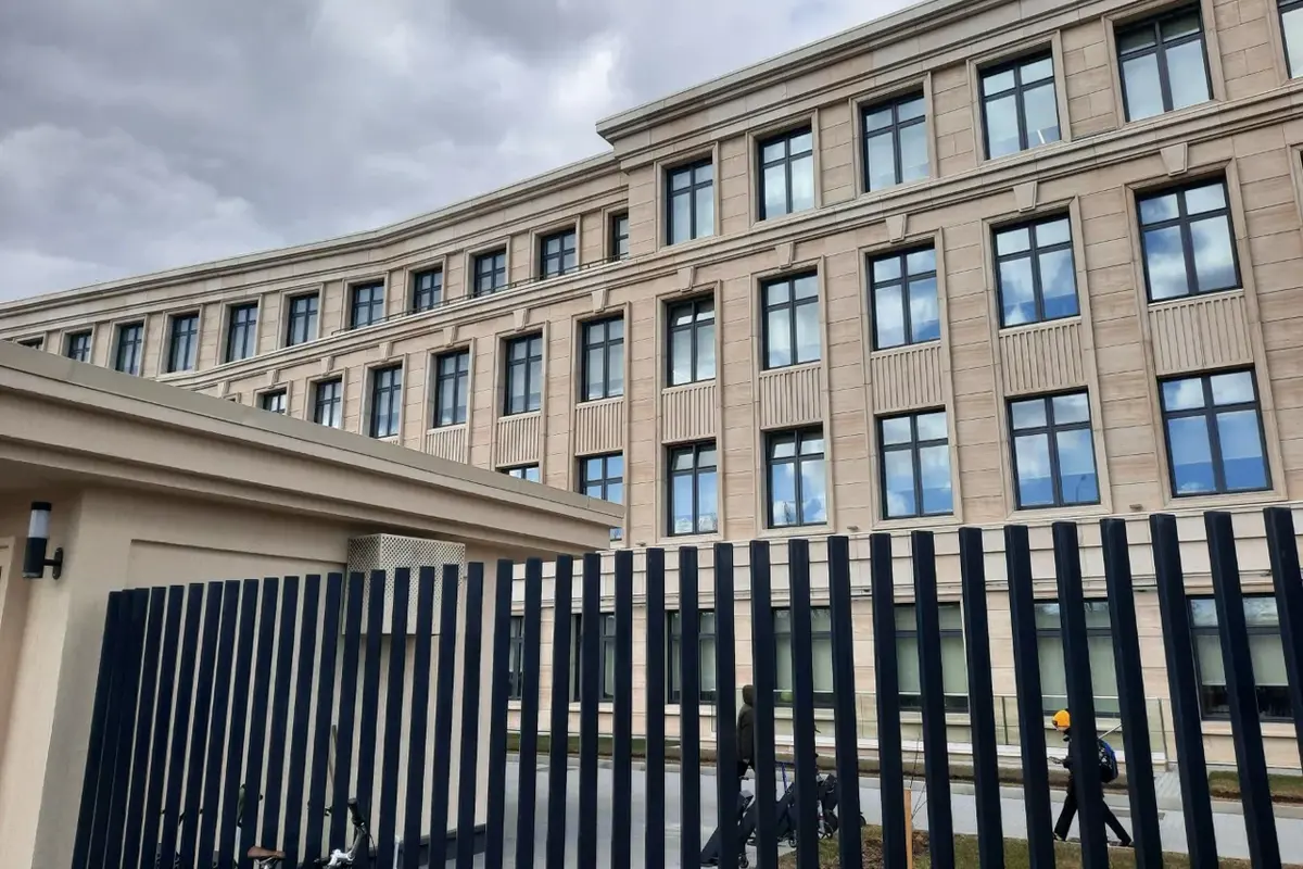 СОШ «Газпром» - Г. Санкт Петербург, Крестовский Просп., 9.Jpeg 4